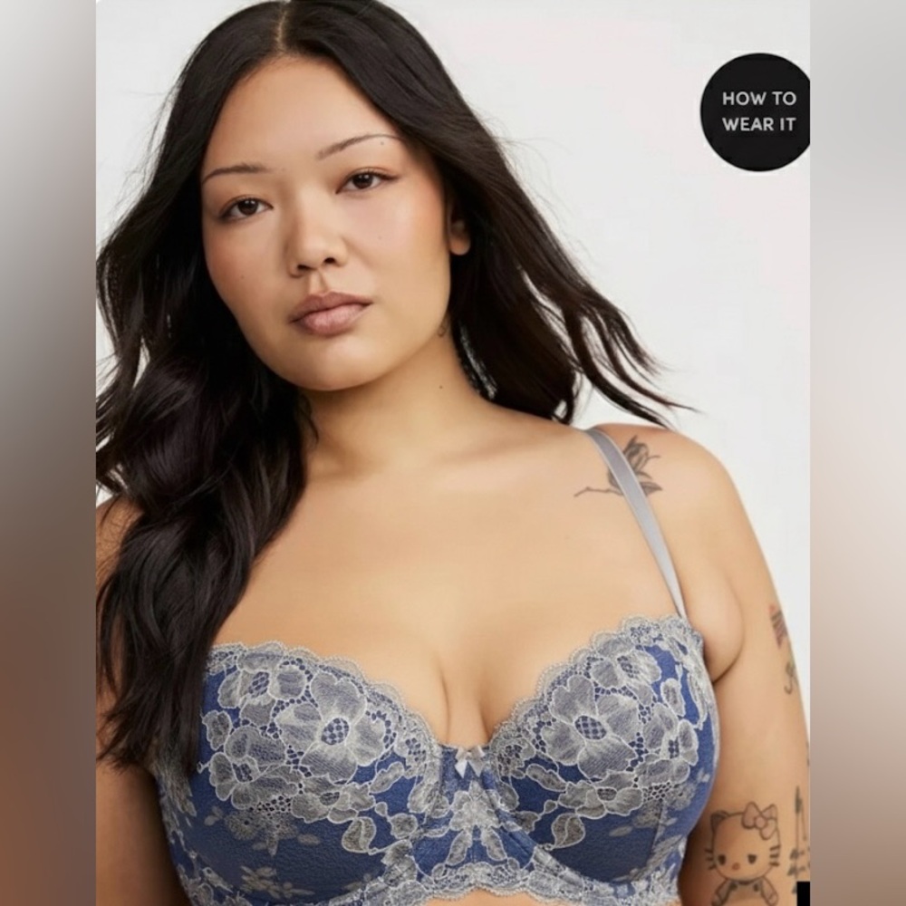 NWT Torrid Bombshell Everyday Strapless Push-Up Bra Size 42D